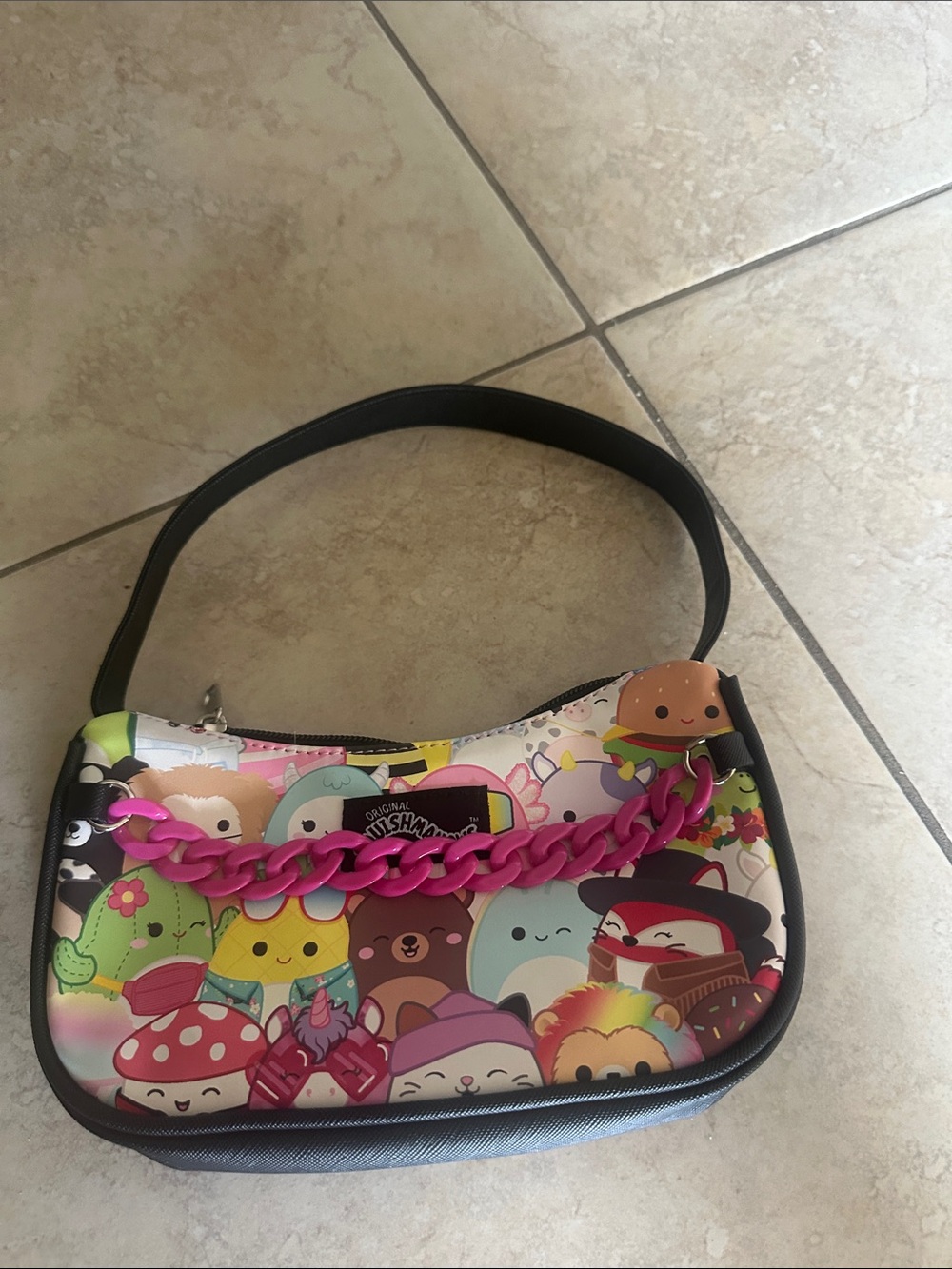 Kawaii Character Shoulder Bag in Multicolor with Pink Chain Accent